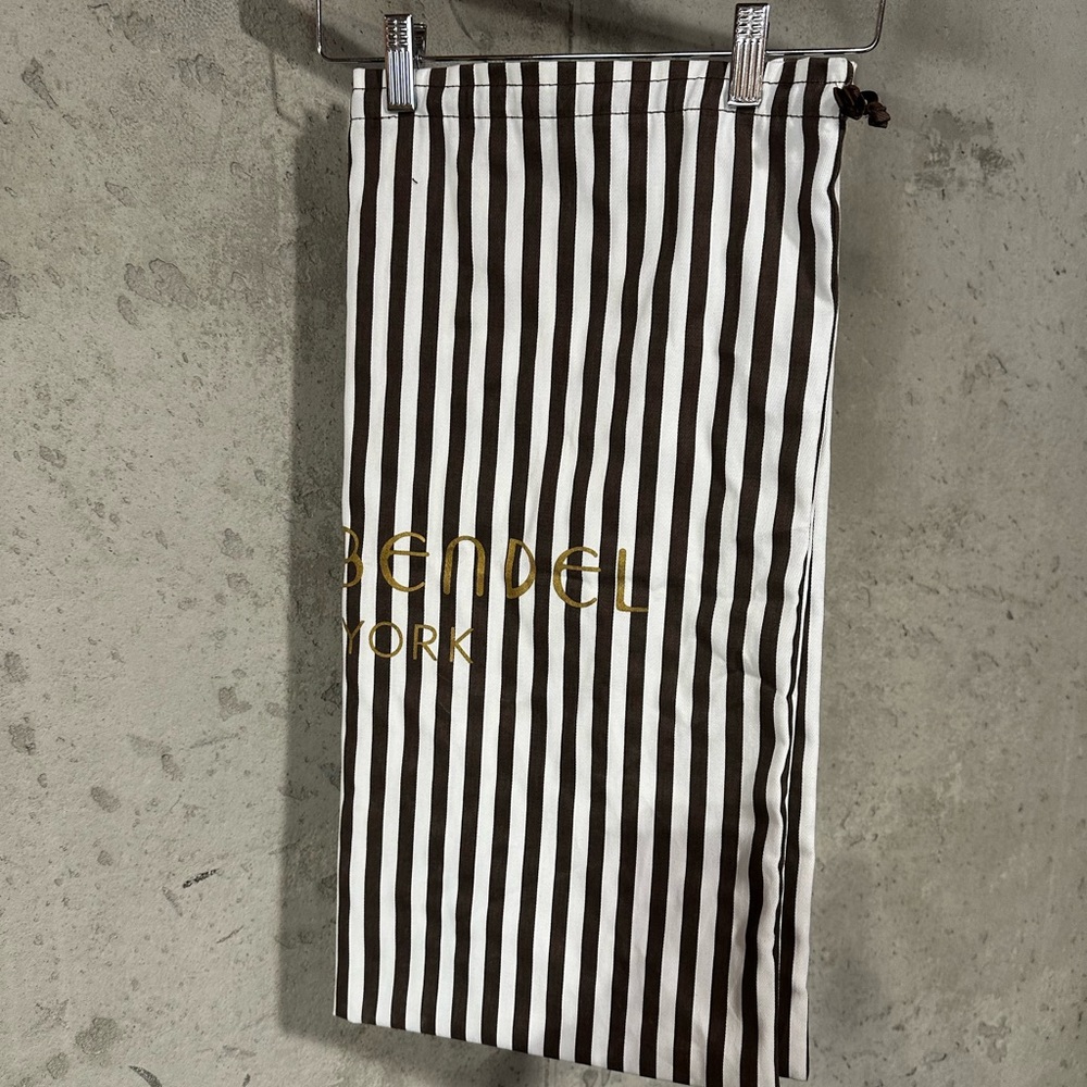 Hendri Bendel Dust Bag